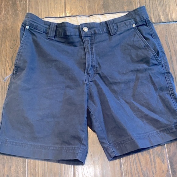 Columbia shorts regular fit size 32 - Picture 1 of 7